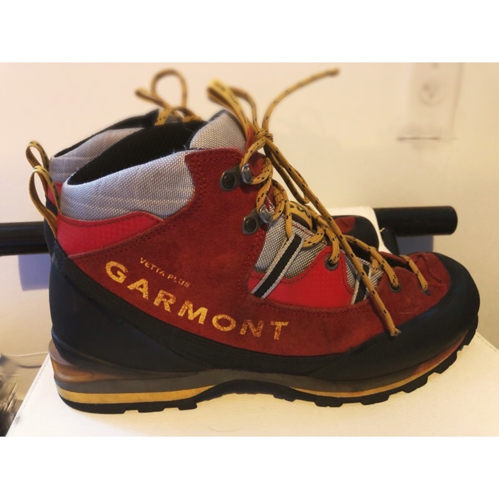 Mens Hiking Boots
